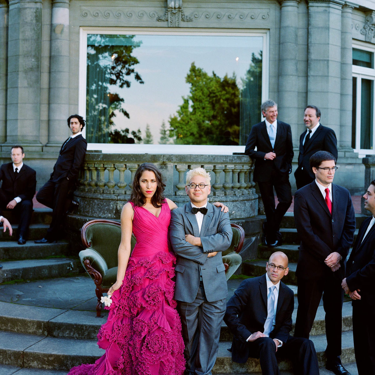 Artist picture of Pink Martini