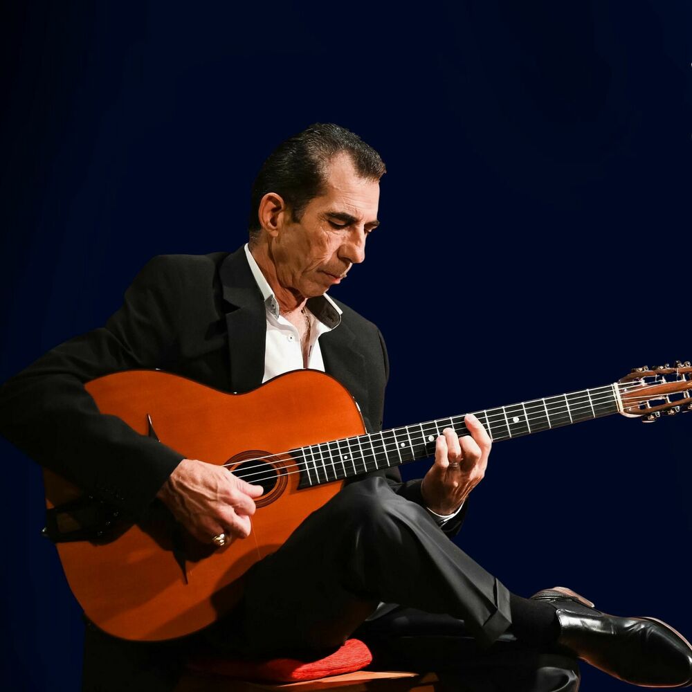 Picture of Angelo Debarre