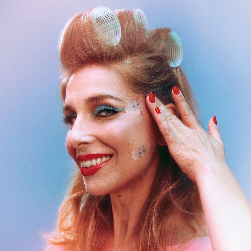 Picture of Barbara Carlotti