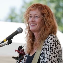 Picture of Patty Larkin