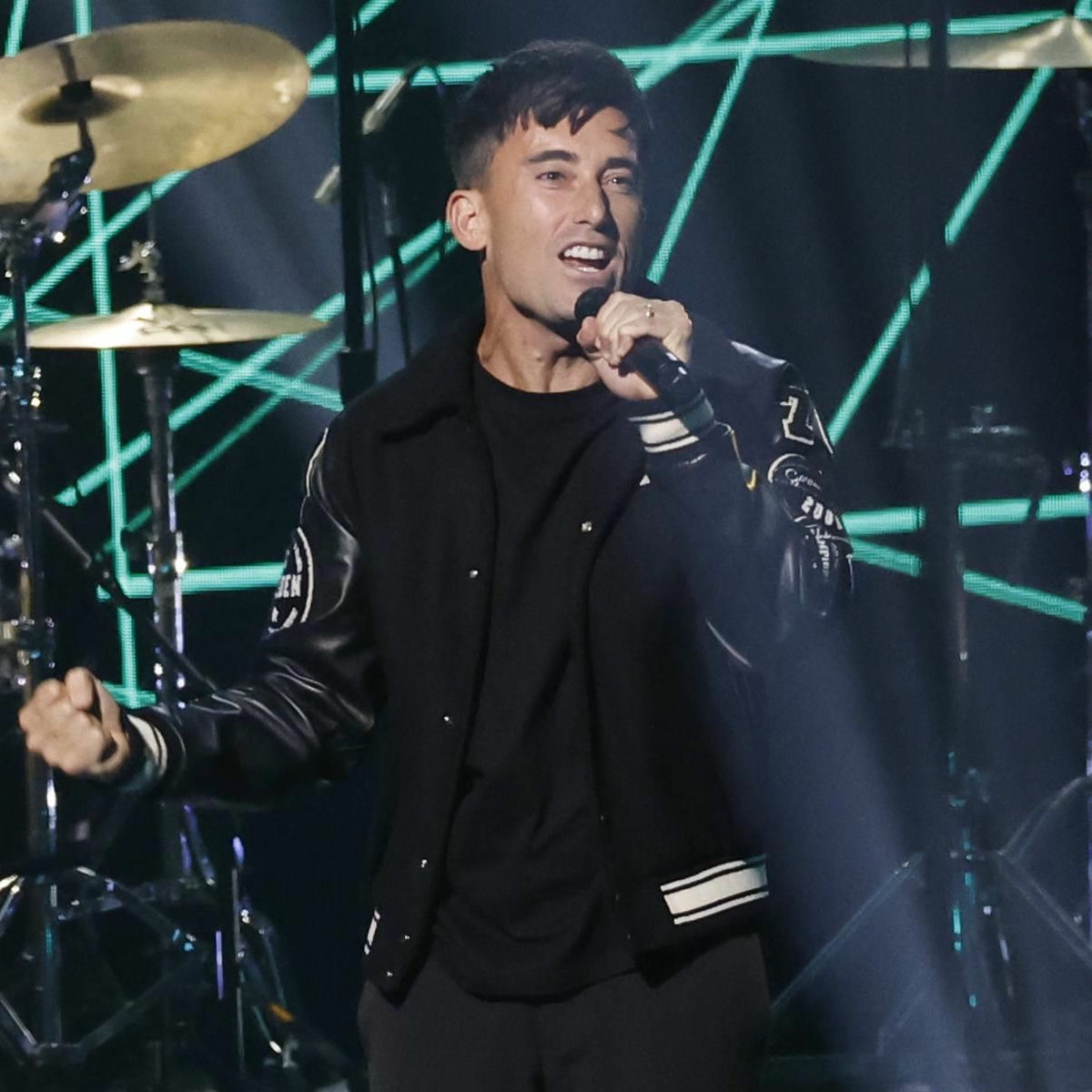 Artist picture of Phil Wickham