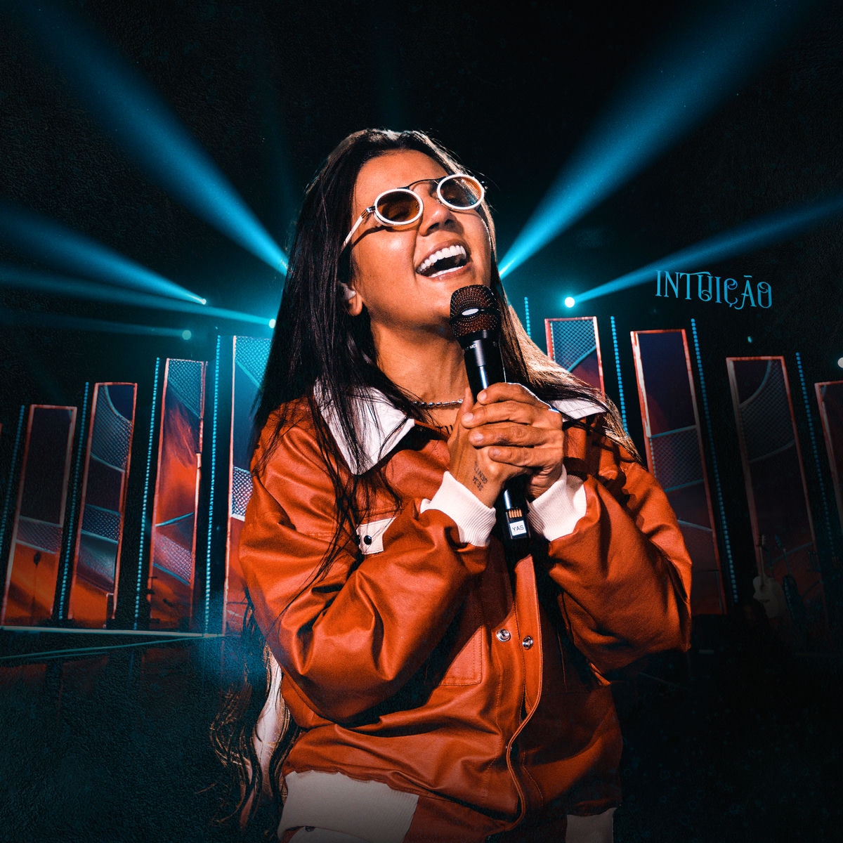 Artist picture of Yasmin Santos