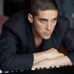 Picture of Maximiliano Calvo