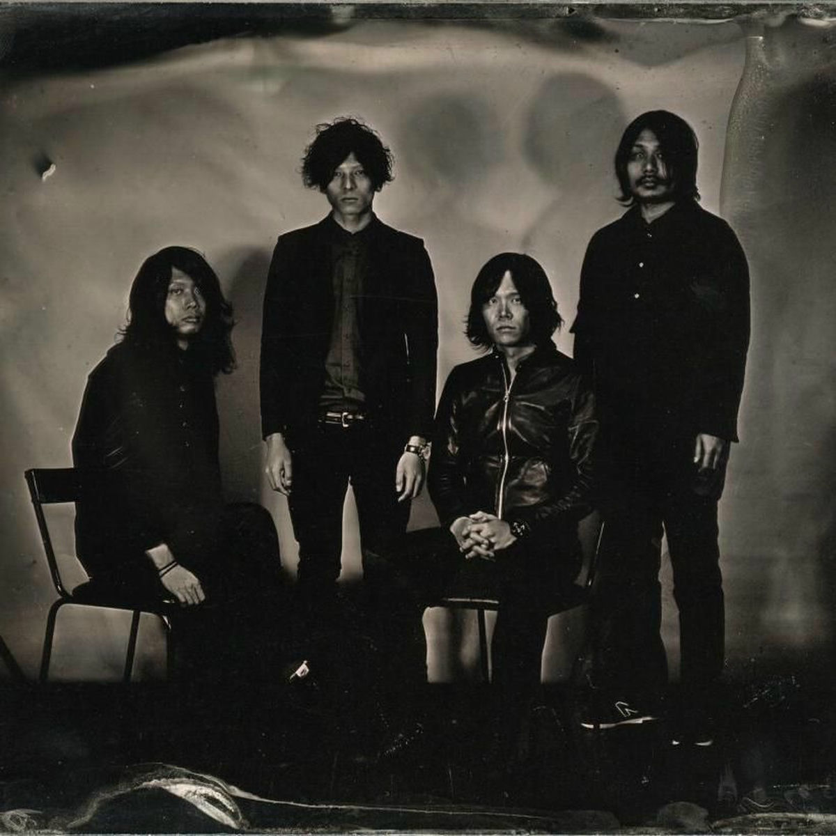 Heaven in Her Arms: アルバム、曲、コンサート | Deezer