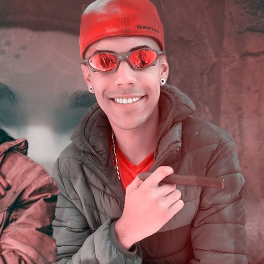 Picture of DJ Bruno Prado