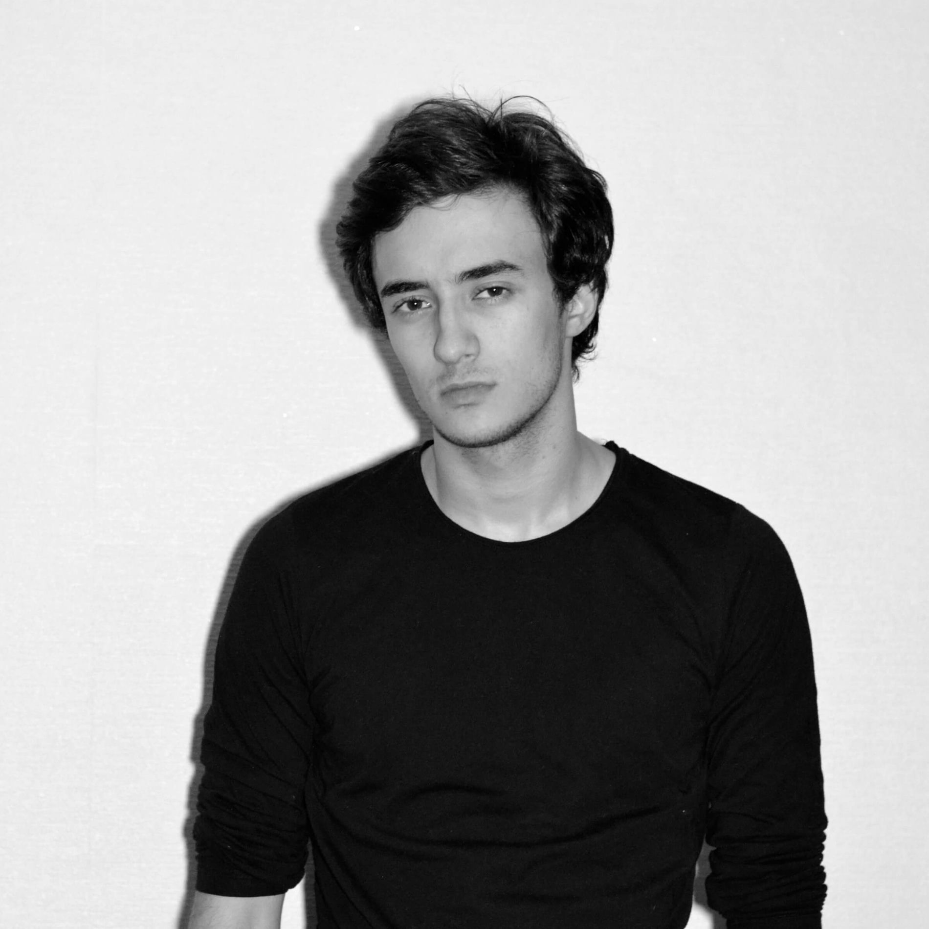 Artist picture of Edmofo