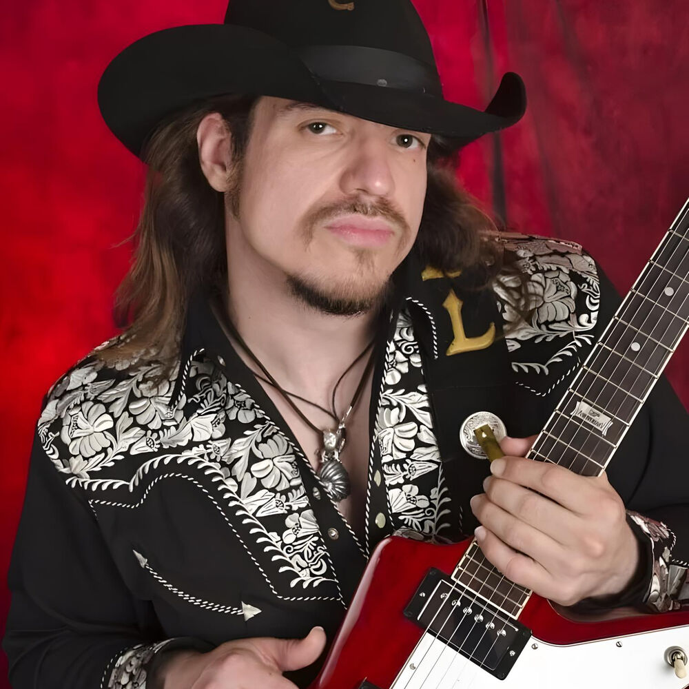 Picture of Lance Lopez