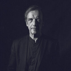 Picture of Lars Ulrik Mortensen