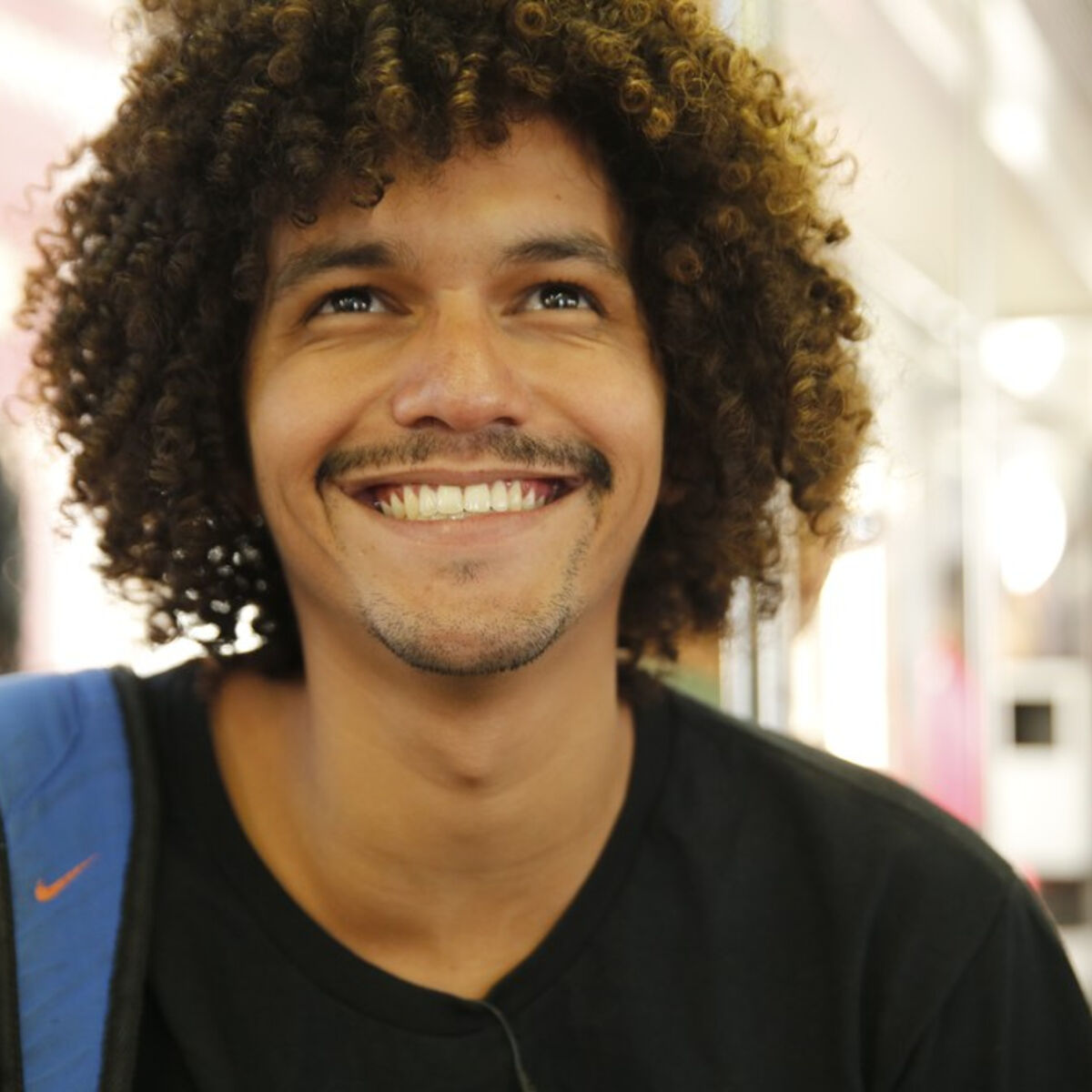 Artist picture of MC Estudante