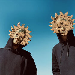 Picture of SunSeekers
