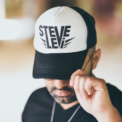 Picture of Steve Levi
