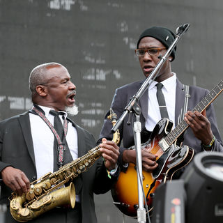 Karl Denson's Tiny Universe