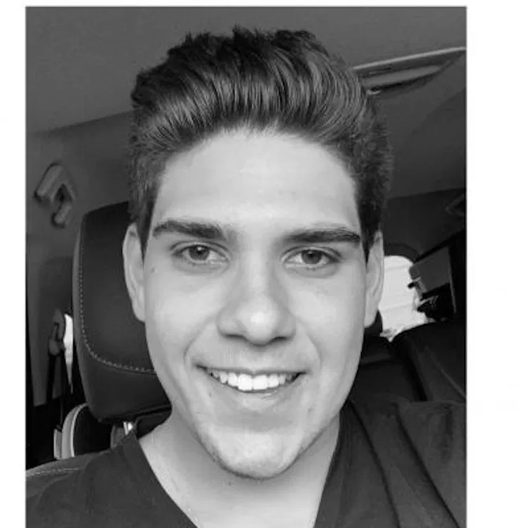 Nuzio Medeiros