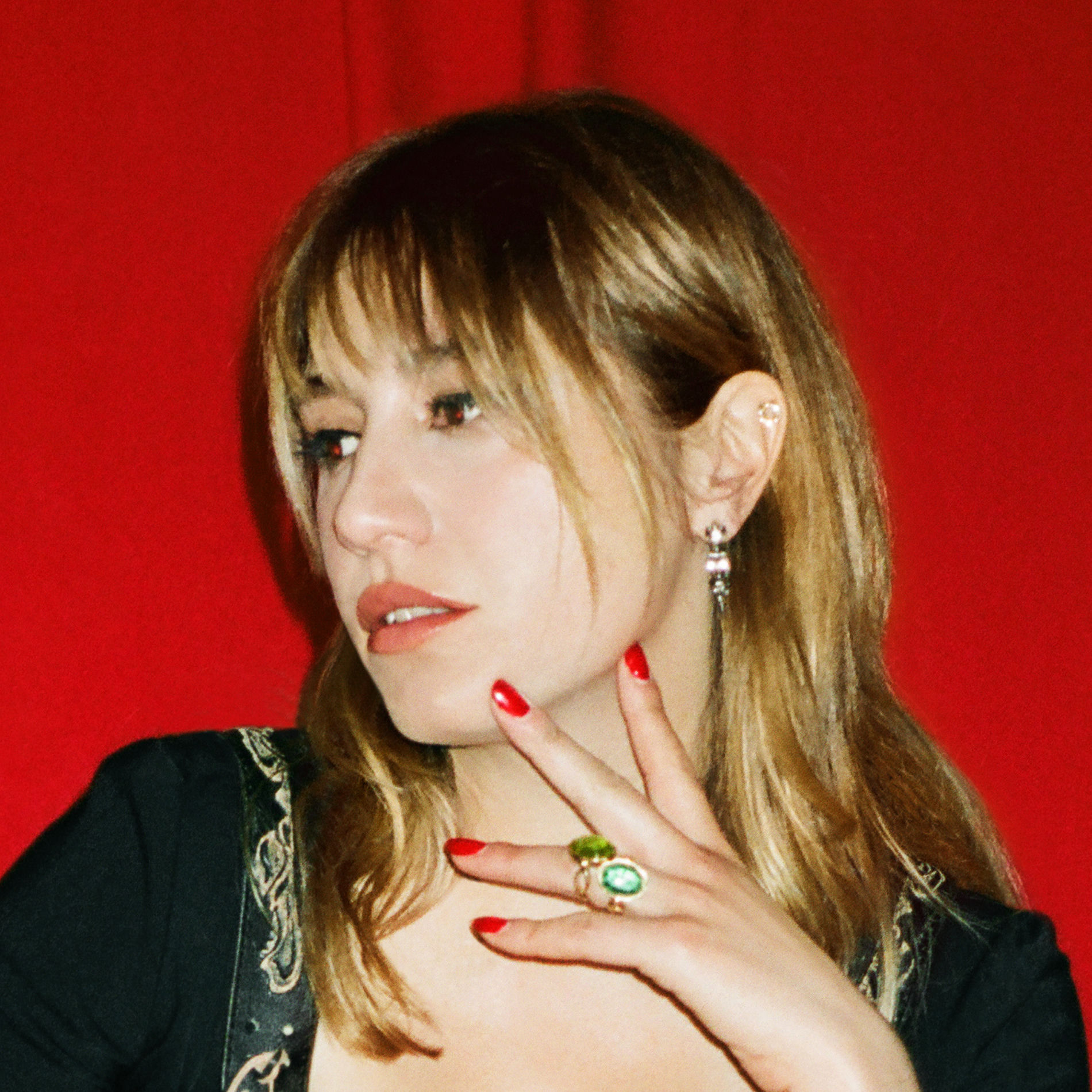 Artist picture of Izïa