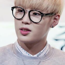 Picture of HA SUNG WOON