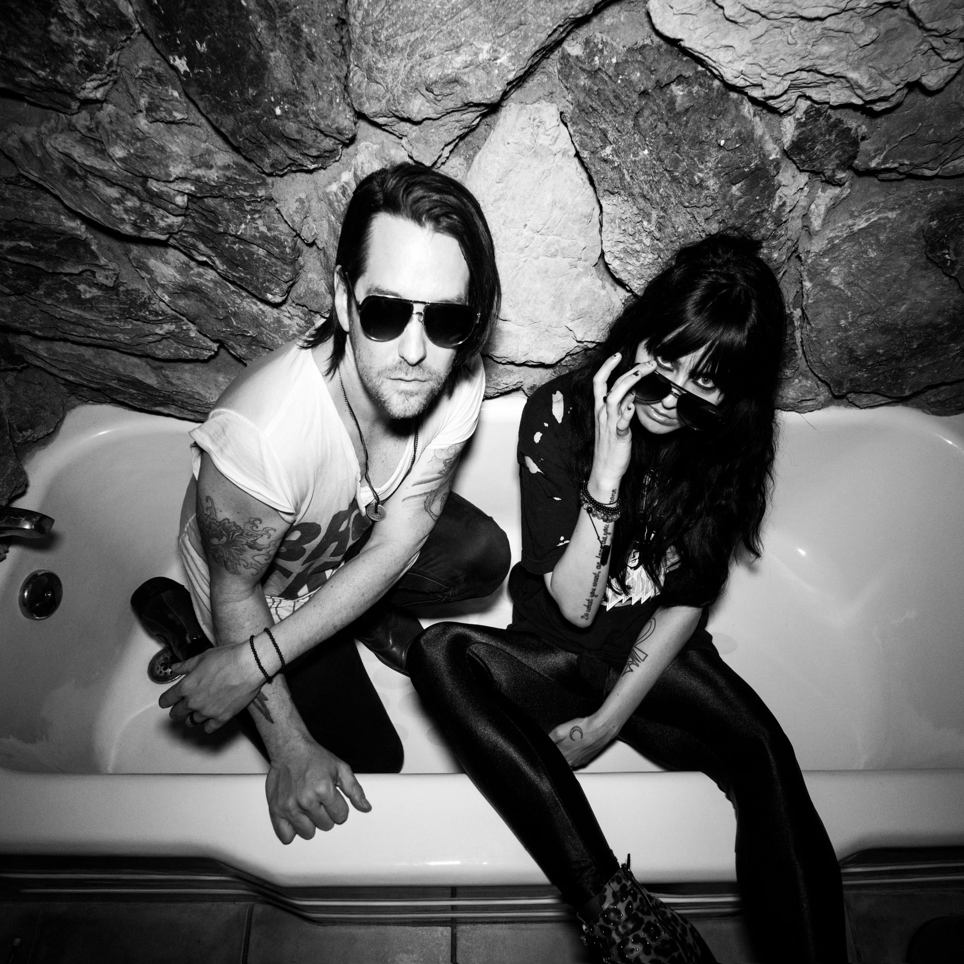 Artist picture of Dead Posey