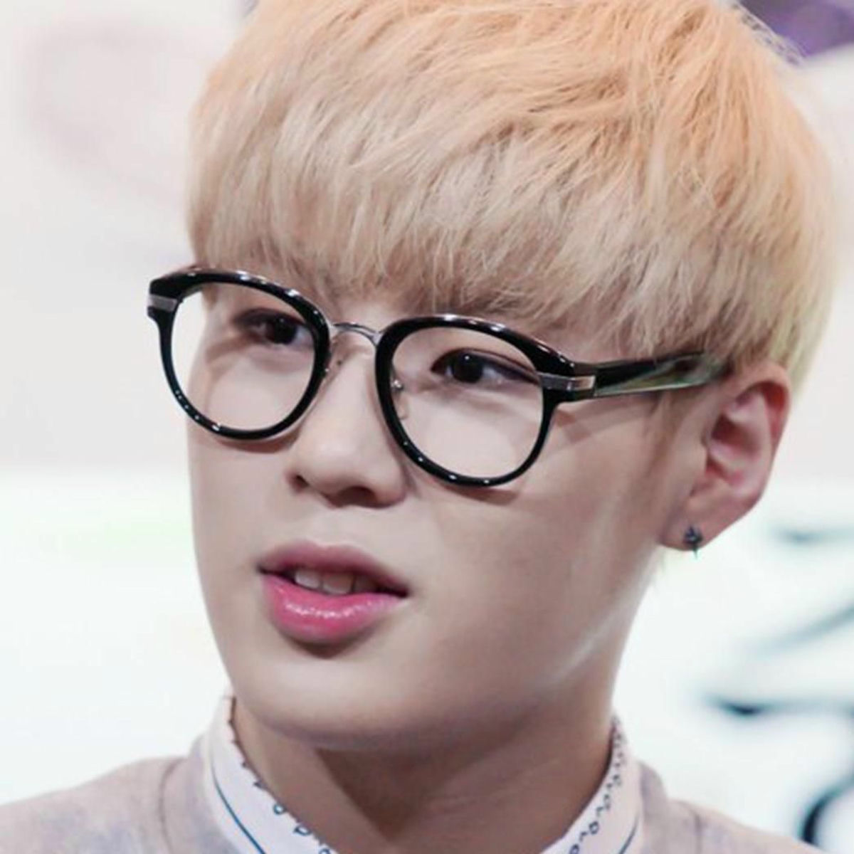 HA SUNG WOON