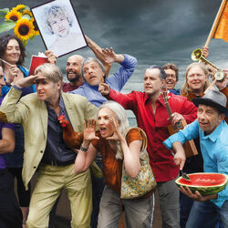 Picture of 17 Hippies