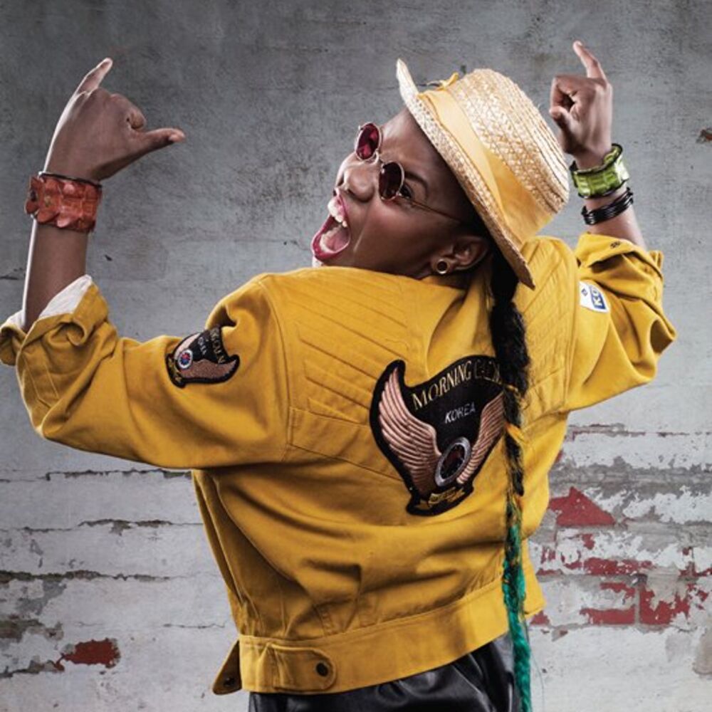 Picture of Toya Delazy