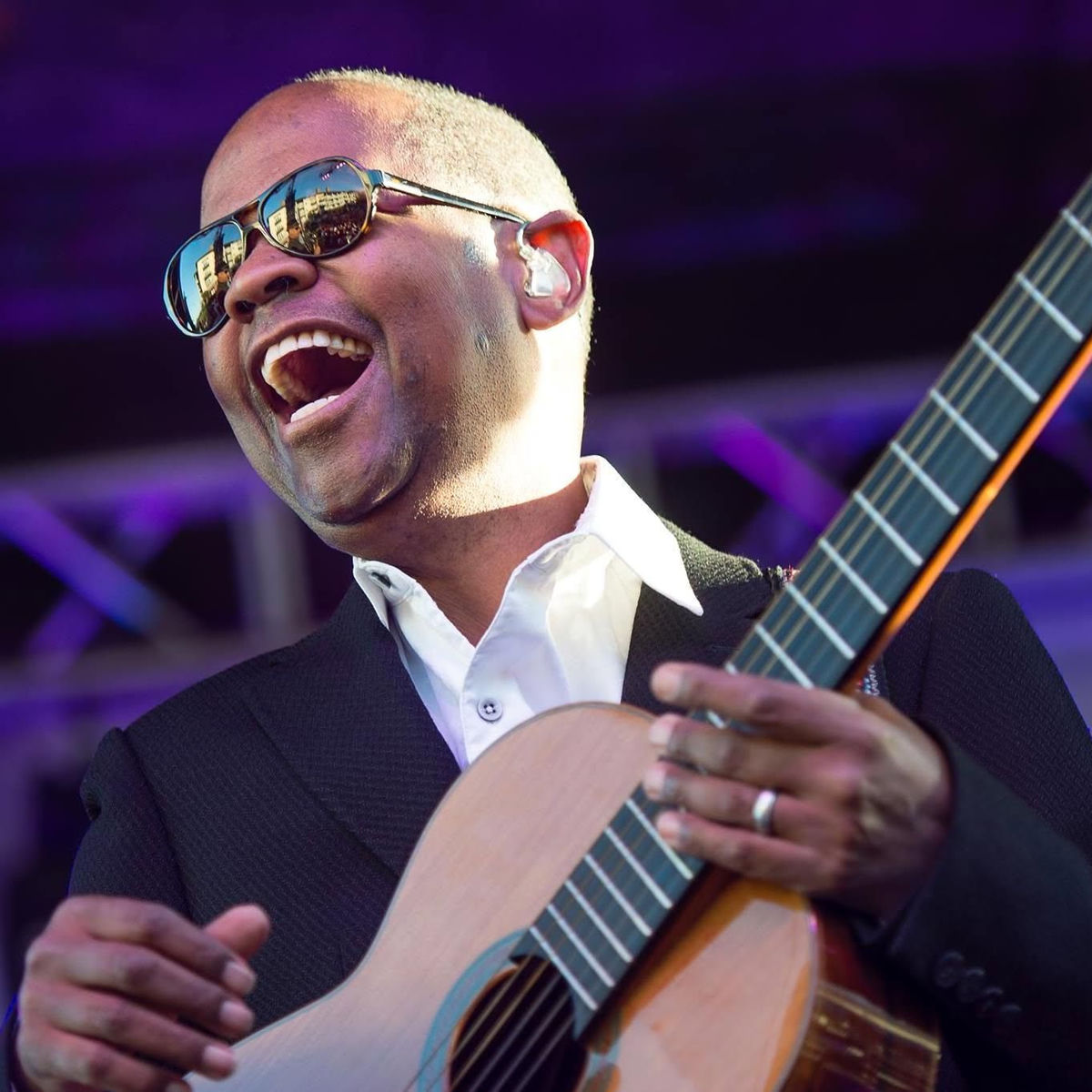 Earl Klugh