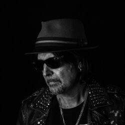 Picture of Phil Campbell