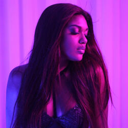 Picture of Mylena Jardim