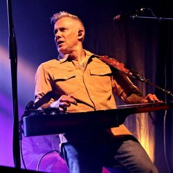 Picture of Andy Hall