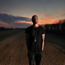Picture of LISTENBEE