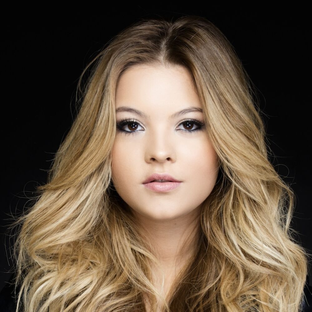 Picture of Julia Gomes