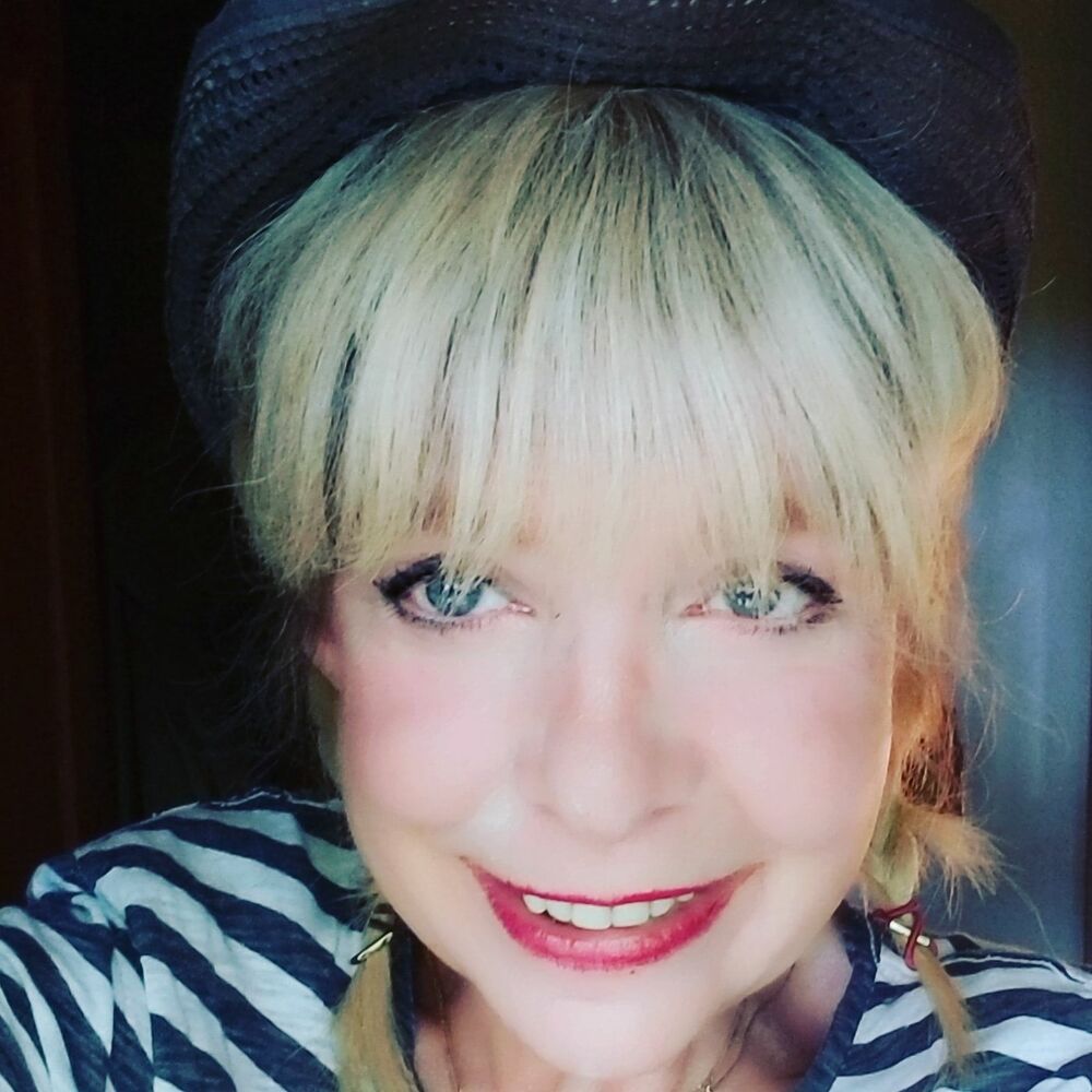 Picture of Julee Cruise