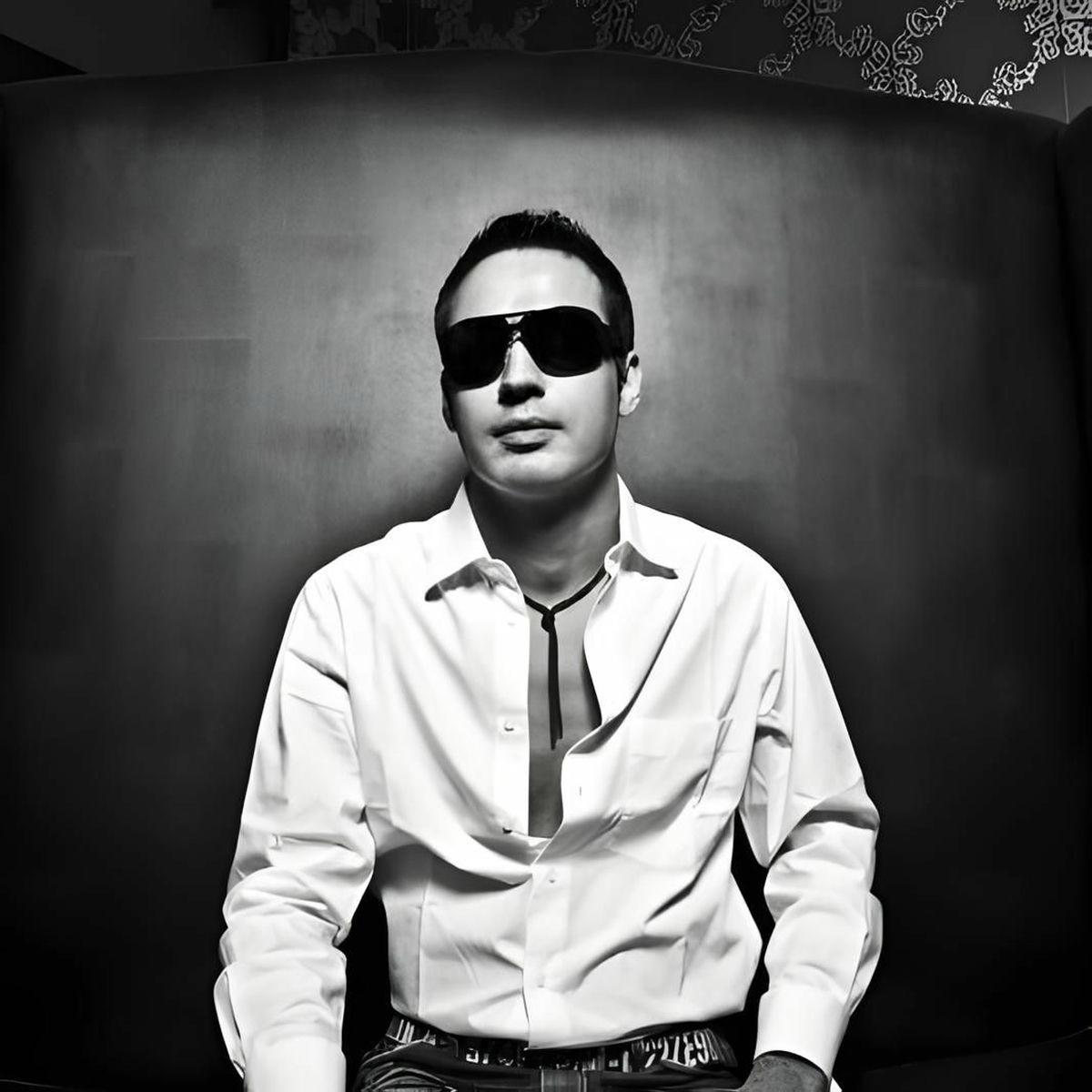 Artist picture of Sean Finn