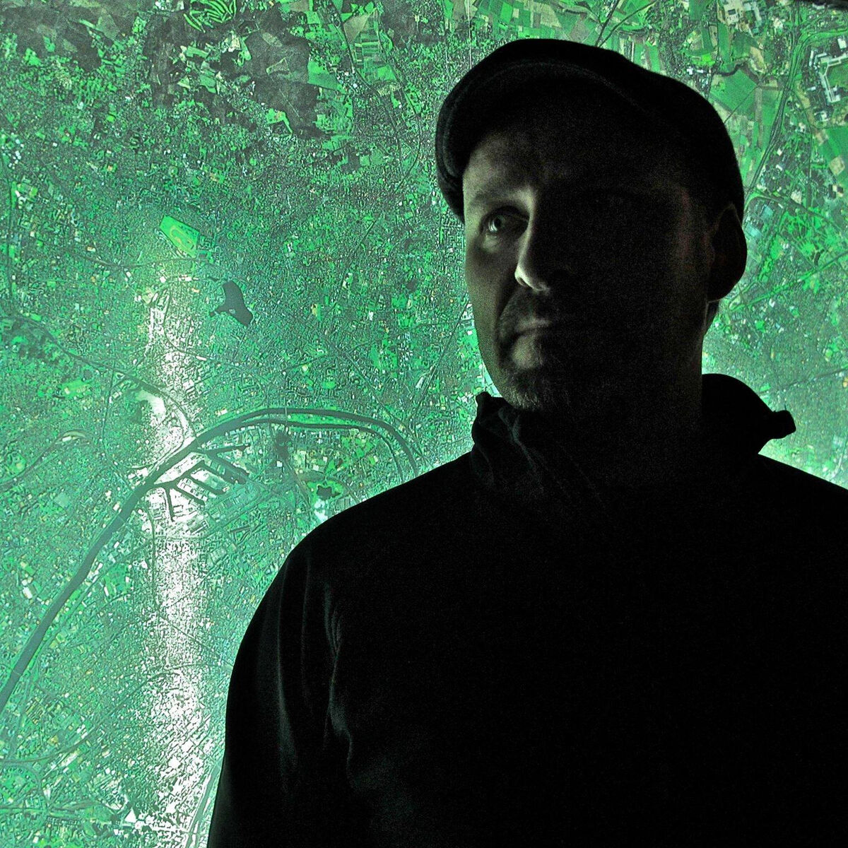 Artist picture of Dj Click