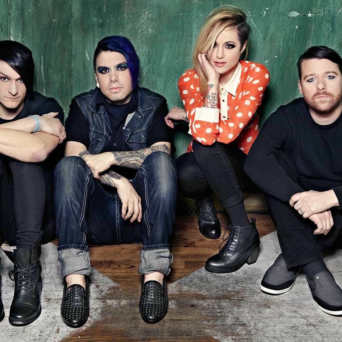 Artist picture of Shiny Toy Guns