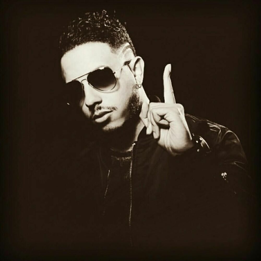 Picture of DJ Ken