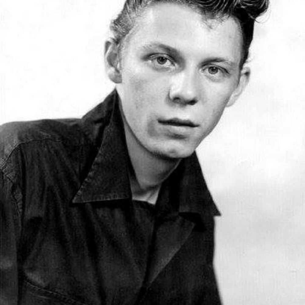 Picture of Johnny Powers