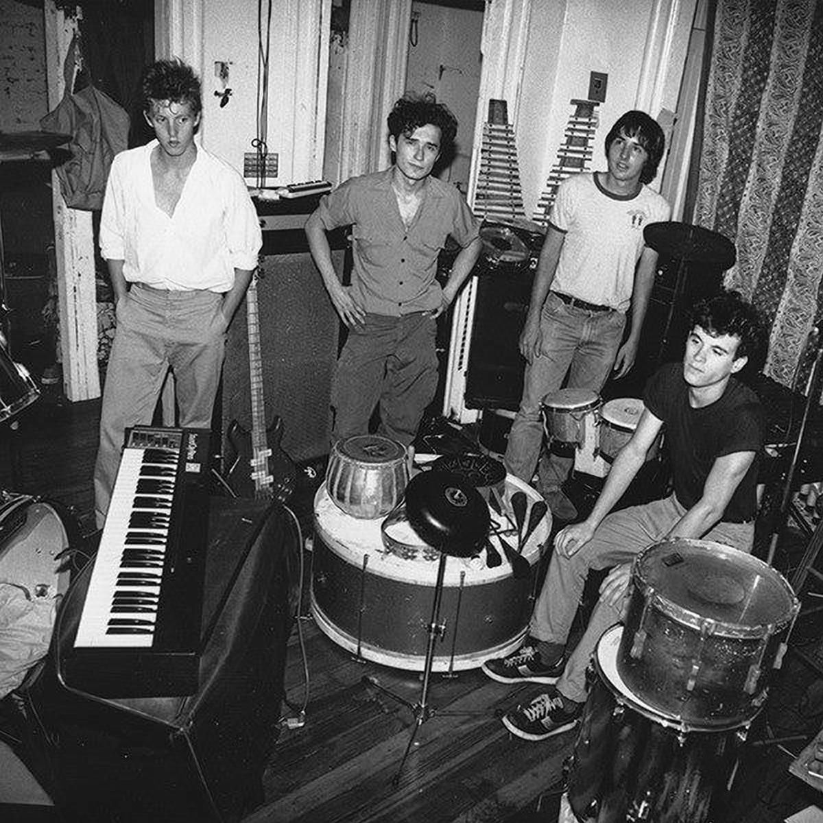 Artist picture of Liquid Liquid