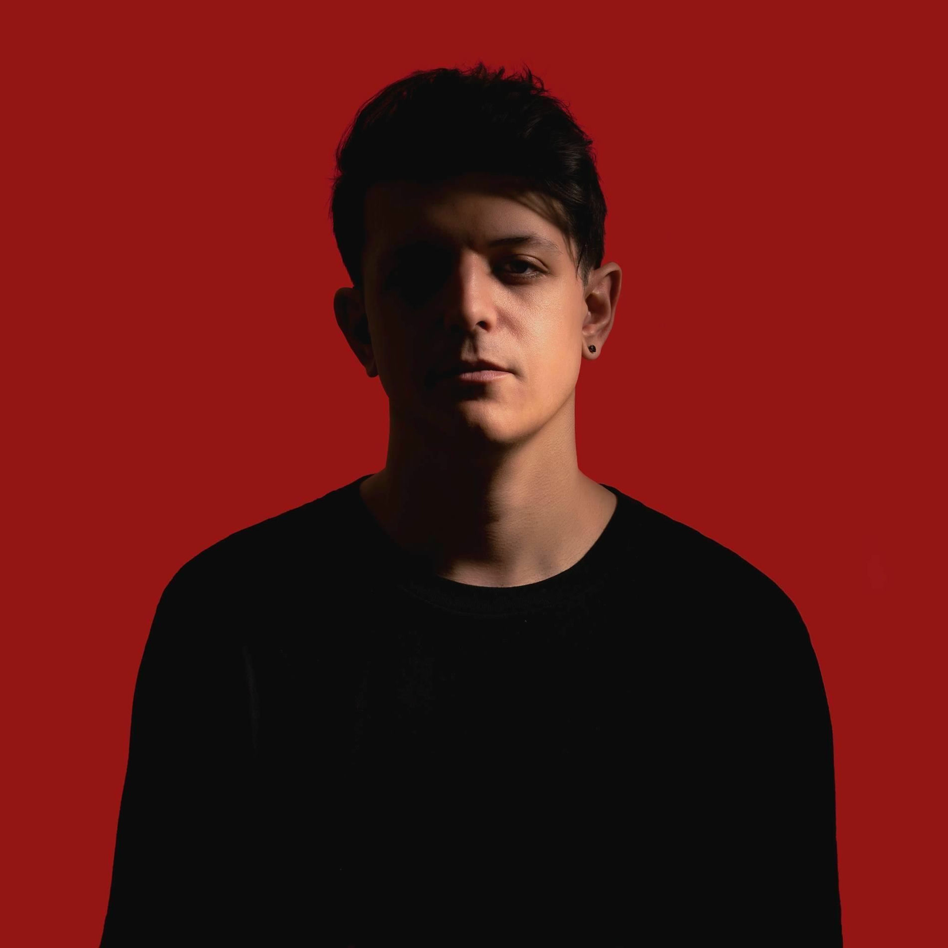 Artist picture of KUURO