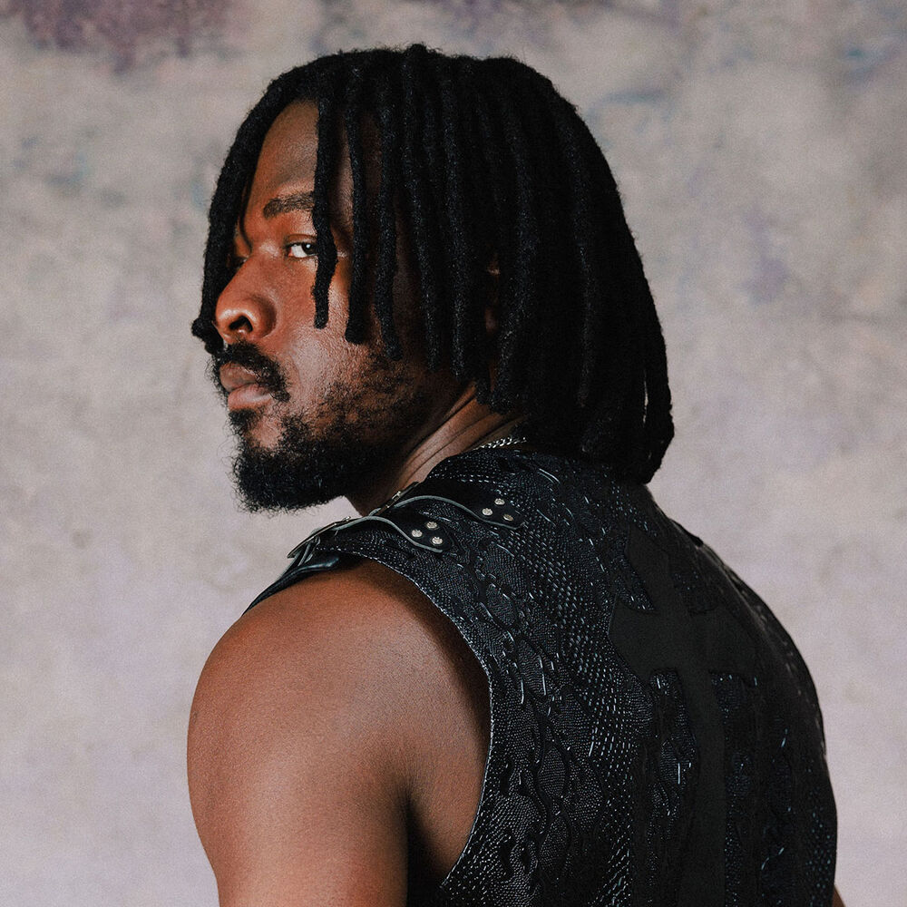 Picture of Johnny Drille