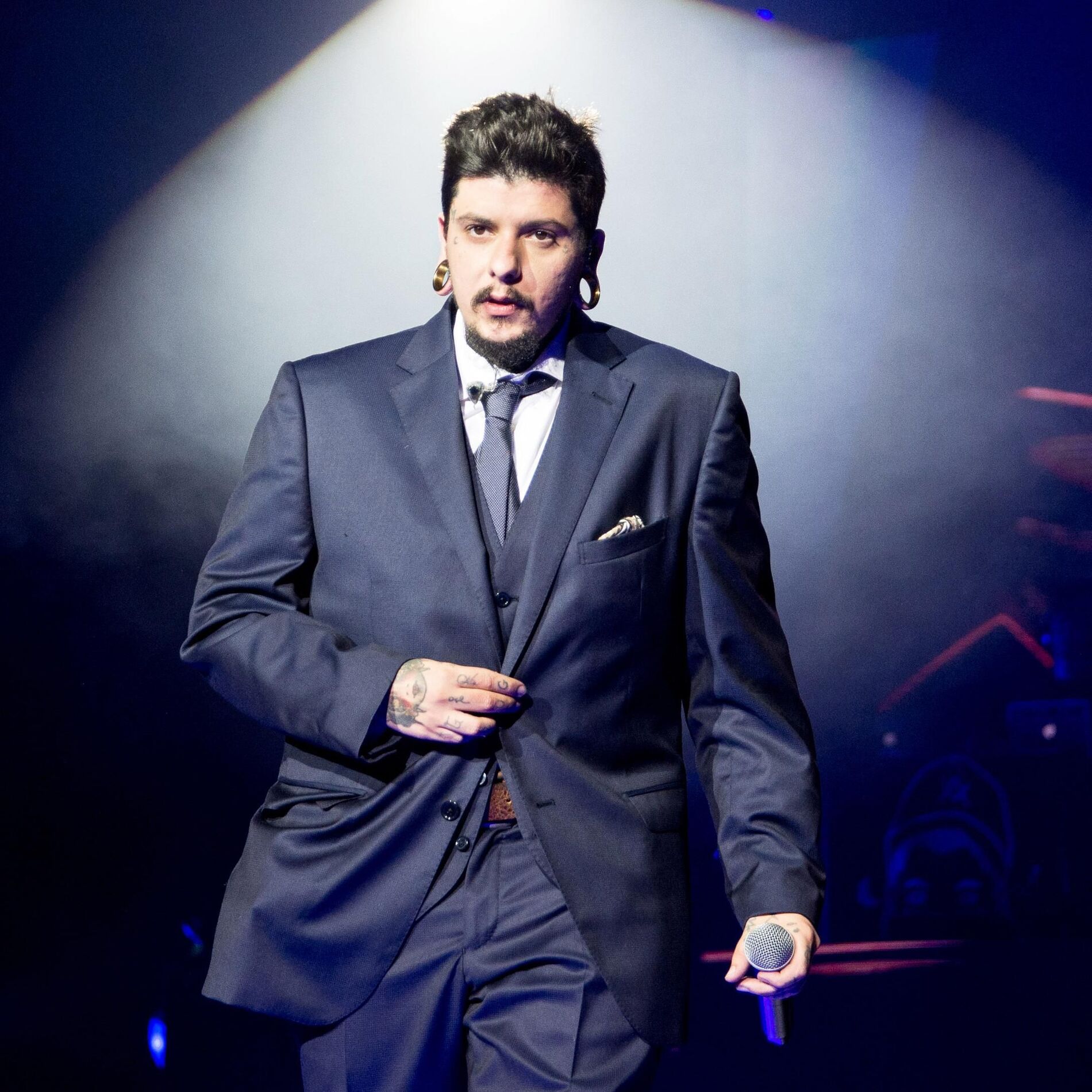 Agir