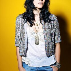 Picture of Roxanne Emery