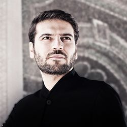 Picture of Sami Yusuf