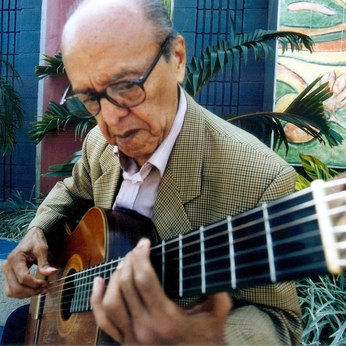 Alirio Diaz