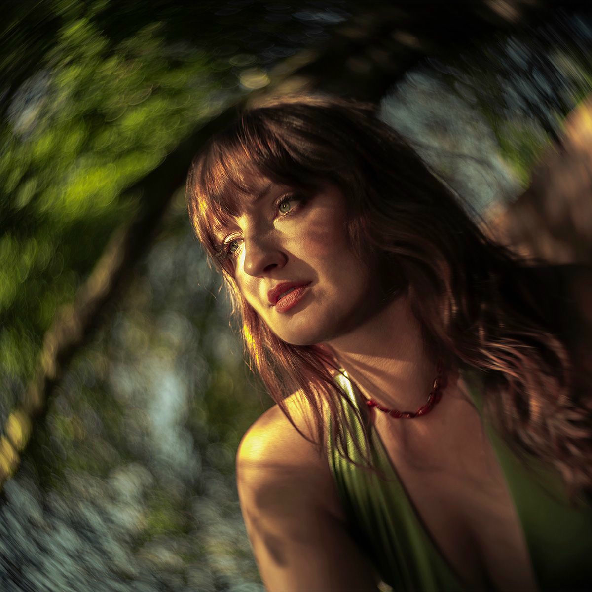 Artist picture of Madison Cunningham