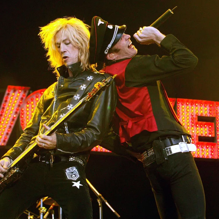 Velvet Revolver