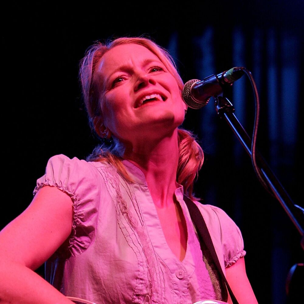 Picture of Kelly Willis