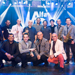 Picture of Los Alfa 8