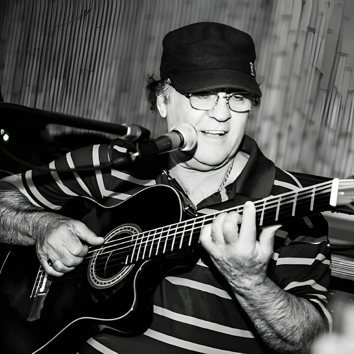 Artist picture of Luiz Americo