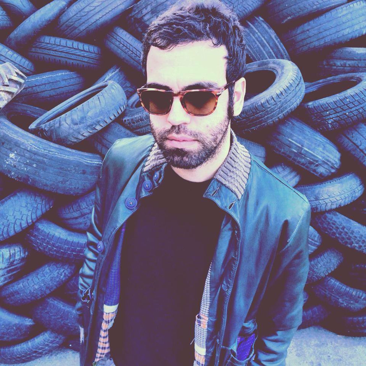 Artist picture of Colapesce