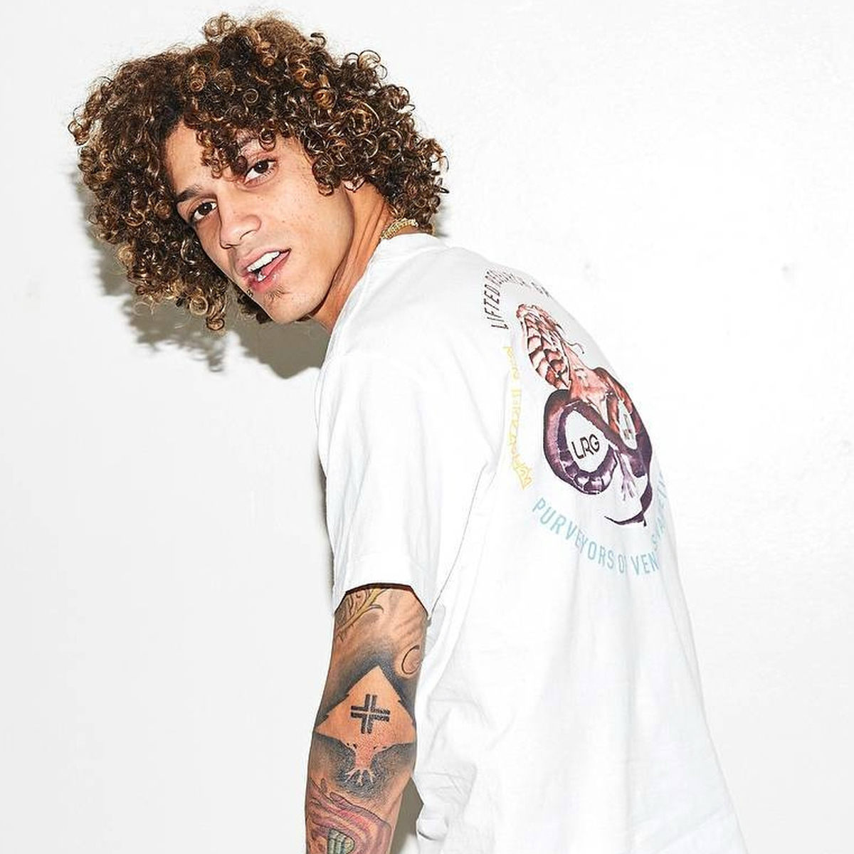 【R&B】he Jonezz / The Jonezz Jon Z | iHeart