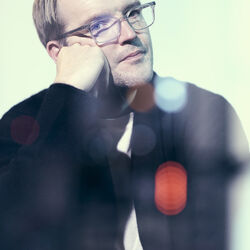 Picture of Peter Gregson